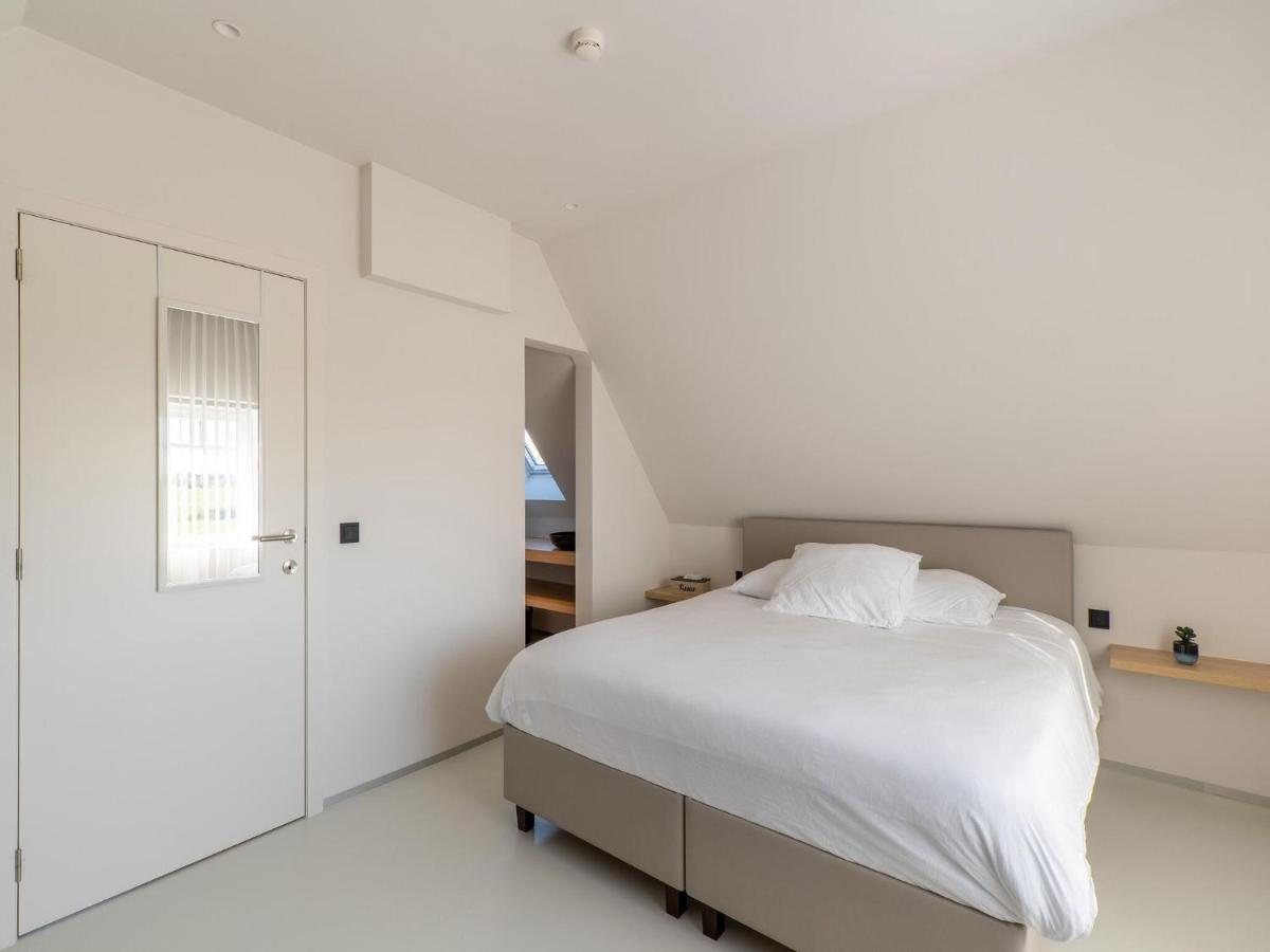 Modern Holiday Home With Garden Aardenburg Dış mekan fotoğraf